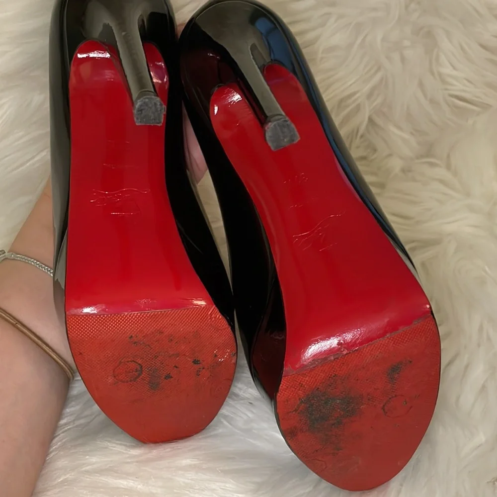 💯🔥Christian Louboutin Heels - Picture 10 of 11